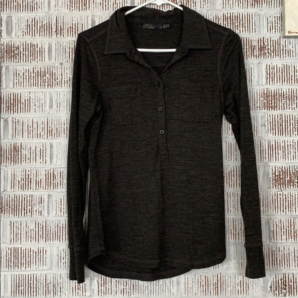 Small Prana top